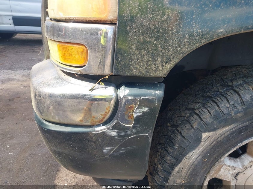 2005 GMC SIERRA 1500 auction photo 6