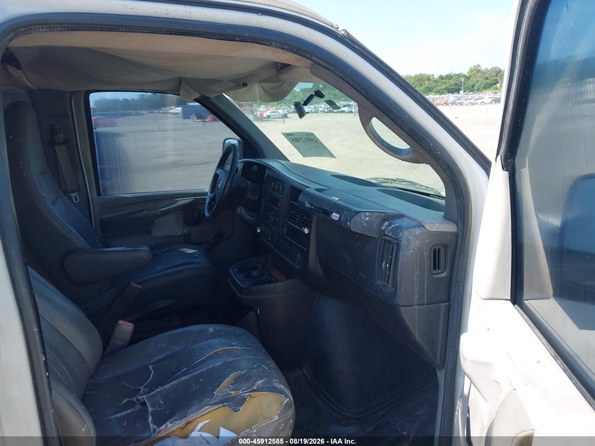 2012 CHEVROLET EXPRESS 2500 auction photo 5