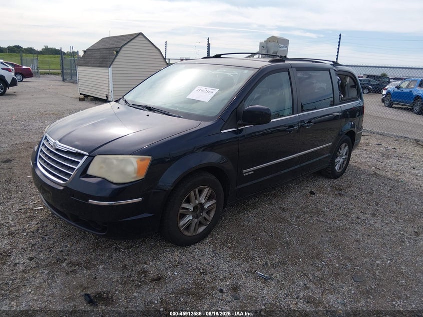 2010 Chrysler Town & Country, Стихія, IAAI, VIN 2A4RR5D10AR299973 — фото 2