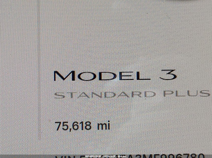TESLA MODEL 3 - zdjęcie 16