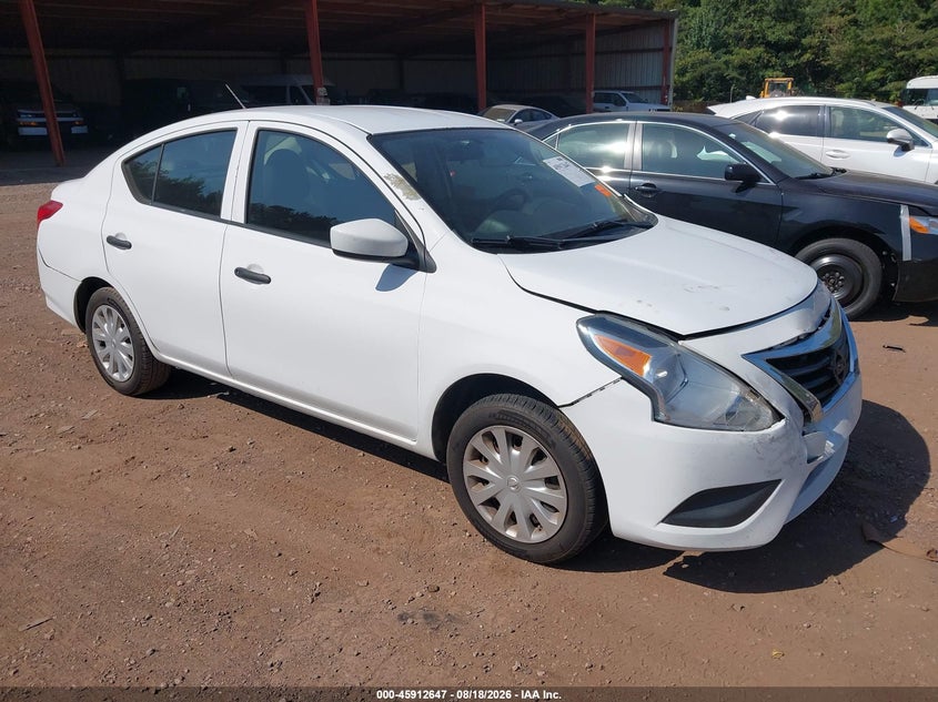 2018 NISSAN VERSA auction photo 1