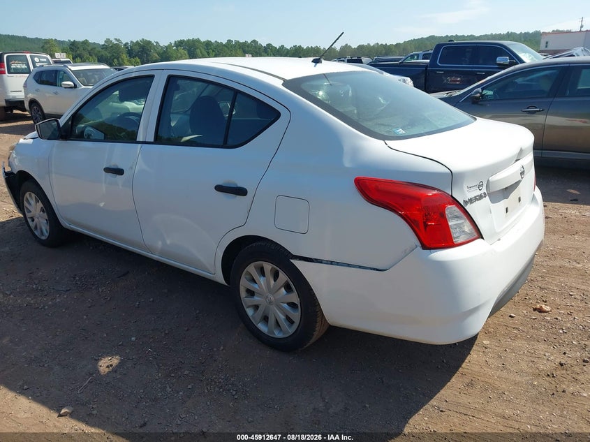 2018 NISSAN VERSA auction photo 3