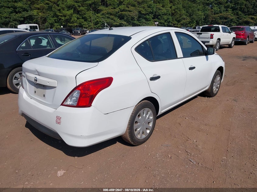 2018 NISSAN VERSA auction photo 4