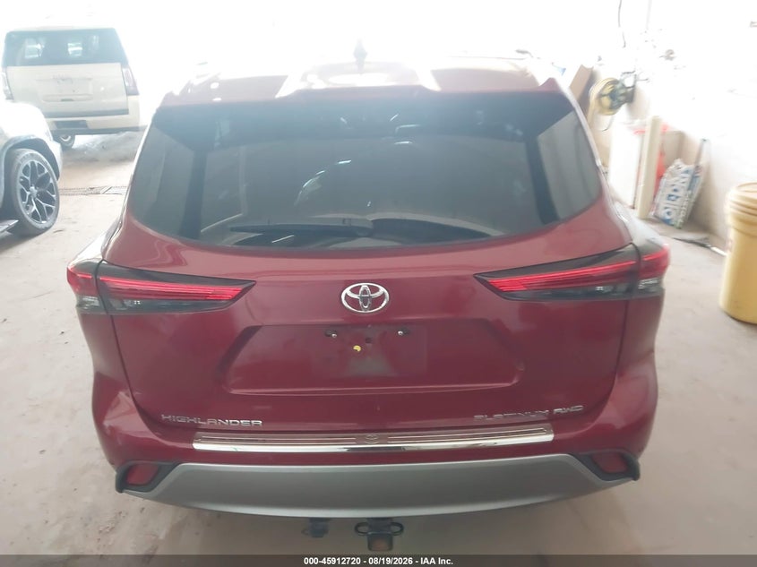 TOYOTA HIGHLANDER - zdjęcie 16