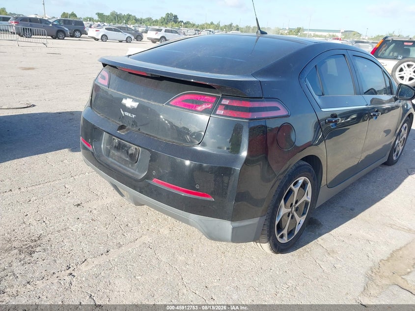 2013 CHEVROLET VOLT auction photo 4