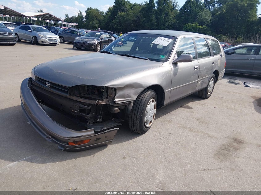 1993 TOYOTA CAMRY auction photo 2