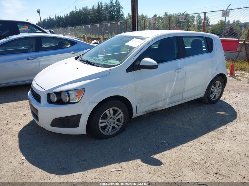 2014 Chevrolet Sonic, Звичайний знос, IAAI, VIN 1G1JC6SB8E4117590 — фото 2