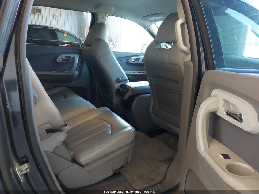 CHEVROLET TRAVERSE 2011 VIN 1GNKREEDXBJ372764