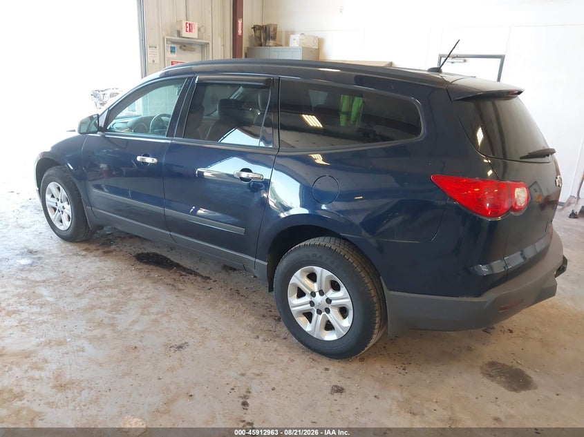2011 CHEVROLET TRAVERSE auction photo 3