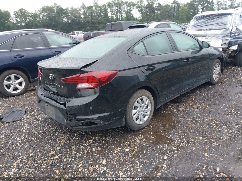 2020 HYUNDAI ELANTRA auction photo 4