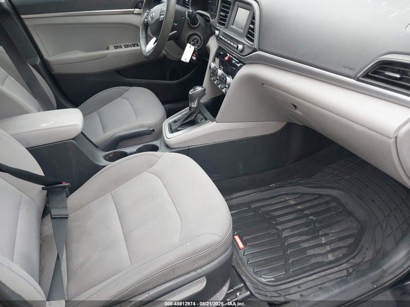 2020 HYUNDAI ELANTRA auction photo 5