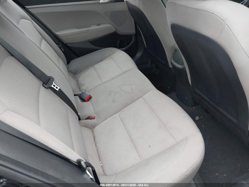 2020 HYUNDAI ELANTRA auction photo 8