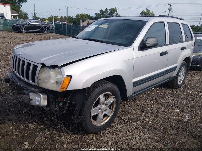 2005 JEEP GRAND CHEROKEE auction photo 2