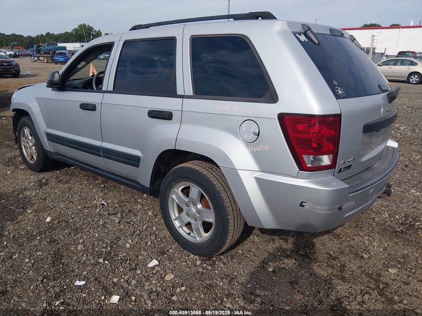 2005 JEEP GRAND CHEROKEE auction photo 3