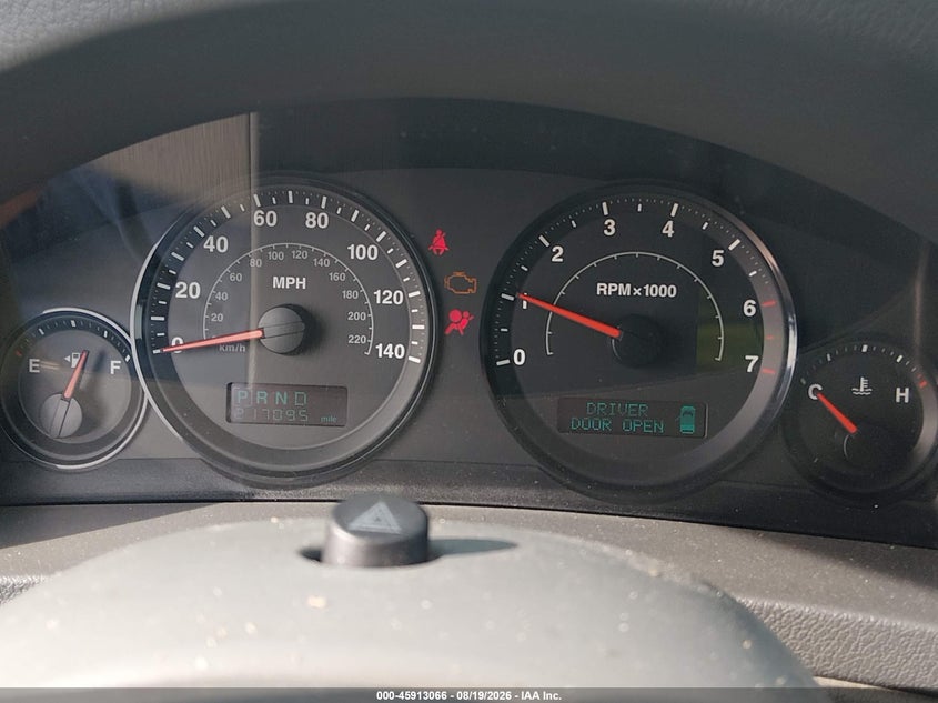 2005 JEEP GRAND CHEROKEE auction photo 7