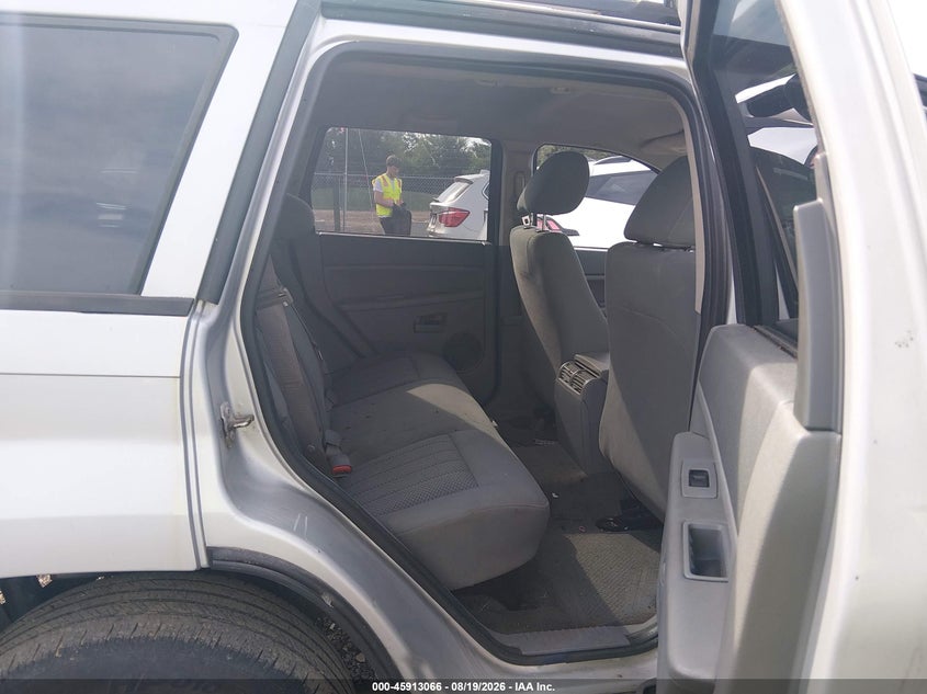 2005 JEEP GRAND CHEROKEE auction photo 8