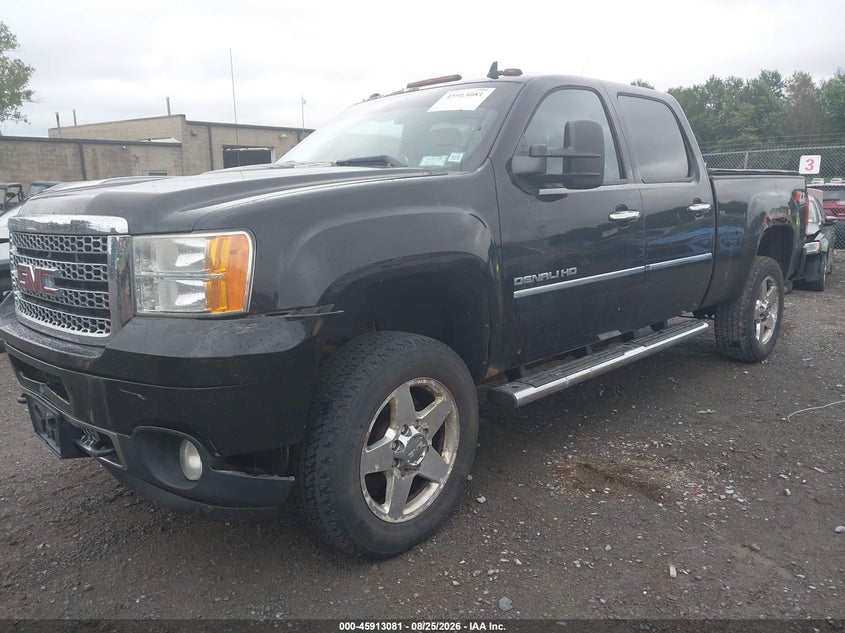 2014 GMC SIERRA 2500HD auction photo 2