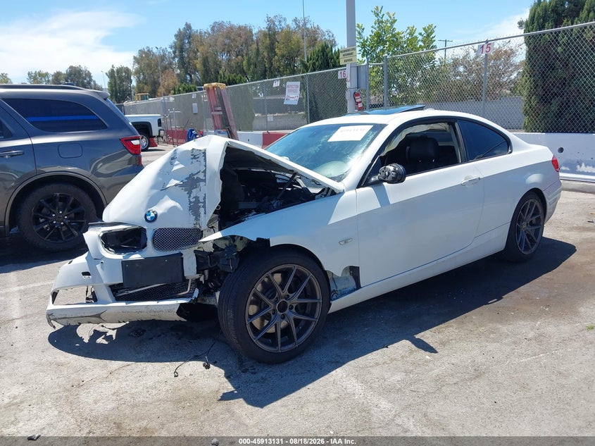 2009 BMW 3er, Front End, IAAI, VIN WBAWB73539P044905 — photo 2