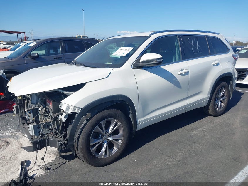 2015 Toyota Highlander, Удар спереди, IAAI, VIN 5TDJKRFH9FS180889 — фото 2