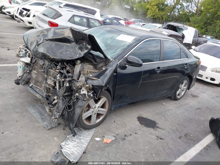 2012 TOYOTA CAMRY auction photo 2