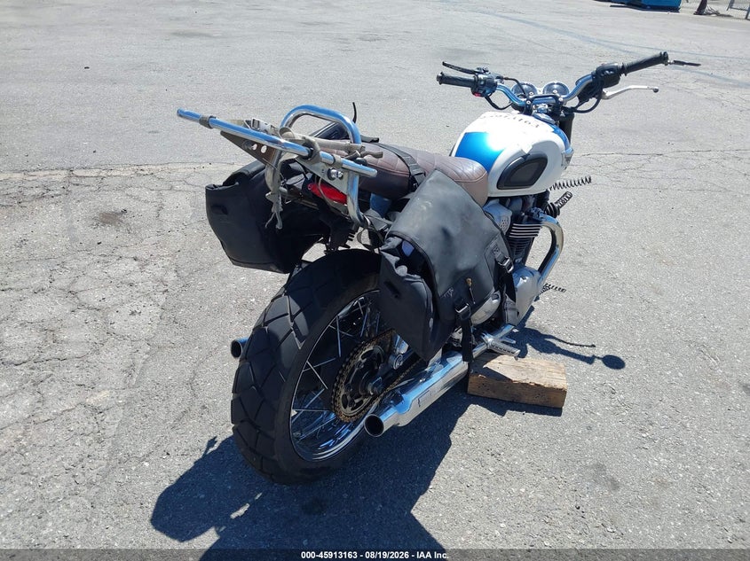 TRIUMPH BONNEVILLE 2018
