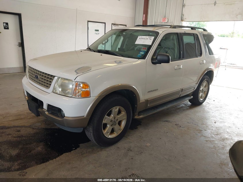 2004 Ford Explorer, Normal Wear & Tear, IAAI, VIN 1FMZU74E14UB88368 — photo 2