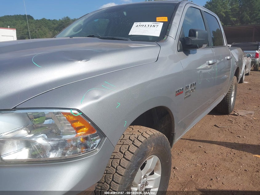 RAM 1500 CLASSIC 2019 VIN 1C6RR7LT0KS613763