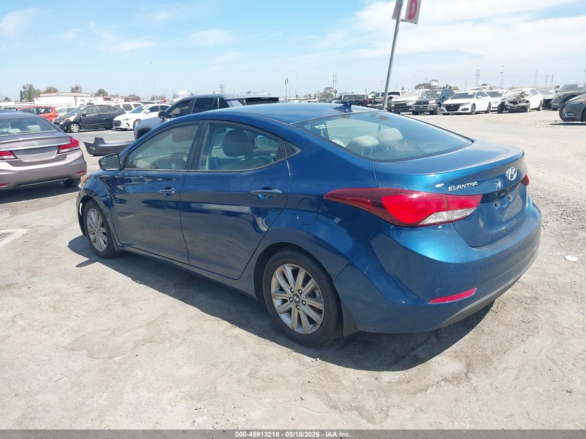2014 HYUNDAI ELANTRA auction photo 3