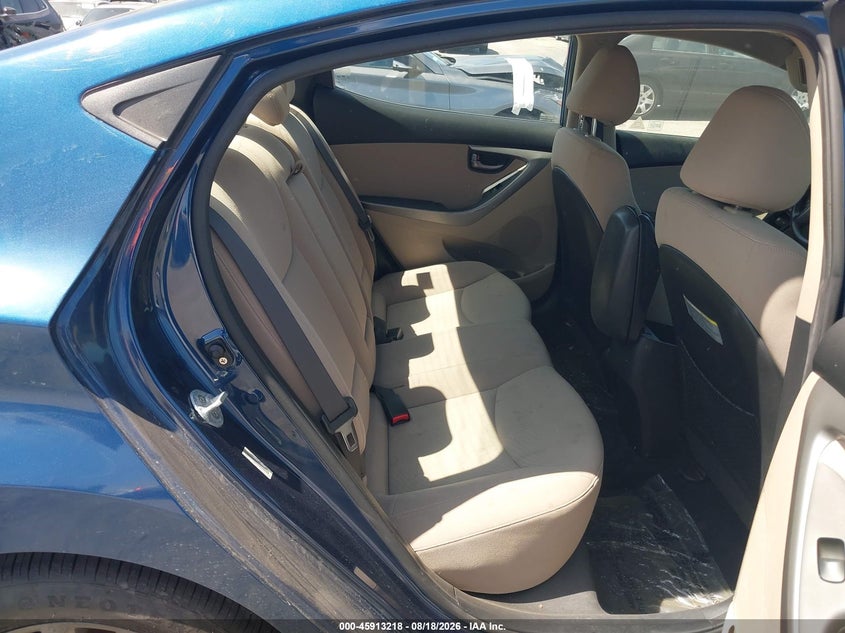 2014 HYUNDAI ELANTRA auction photo 8