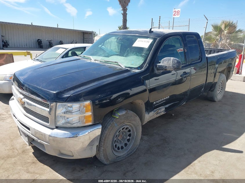 2012 Chevrolet Silverado, Rear, IAAI, VIN 1GCRCSE07CZ150304 — photo 2