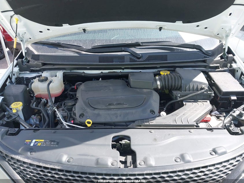 CHRYSLER VOYAGER 2025 VIN 2C4RC1CG0SR514484
