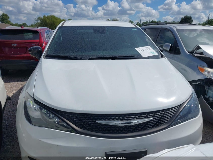 CHRYSLER VOYAGER 2025 VIN 2C4RC1CG0SR514484