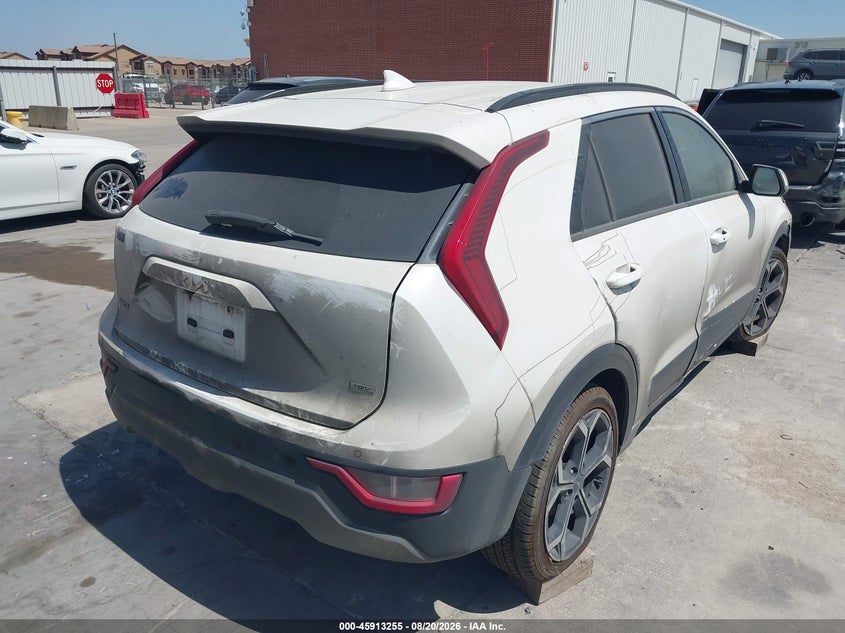 Vin: kndcr3le7p5047101, lot: 46412323, kia niro ex touring 20234