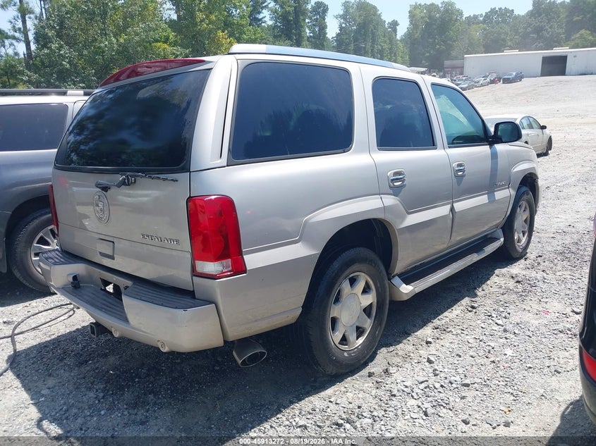 2004 CADILLAC ESCALADE auction photo 4