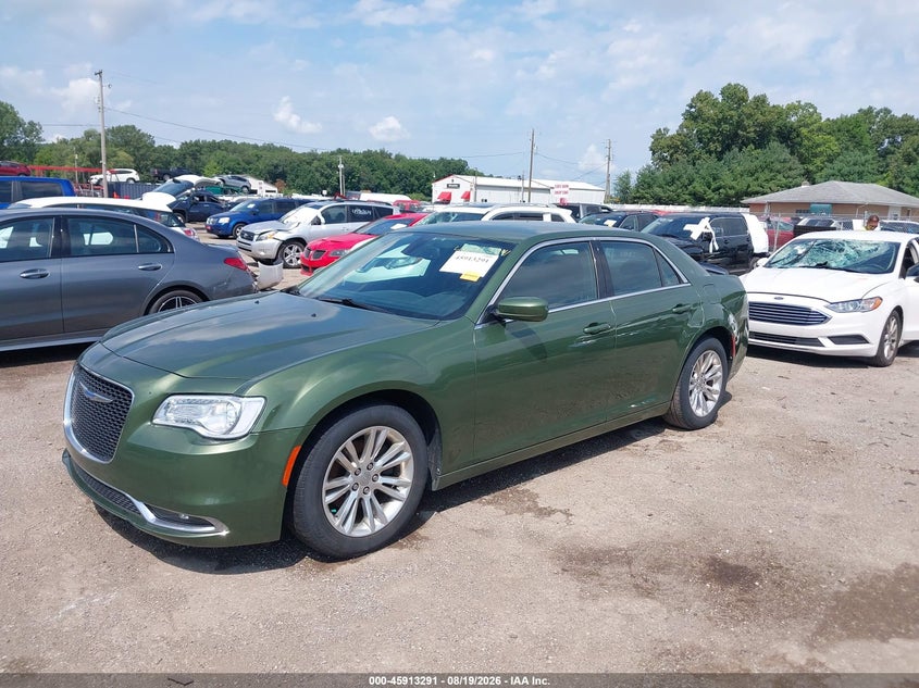 2018 Chrysler 300, Затопление, IAAI, VIN 2C3CCAAG1JH253626 — фото 2