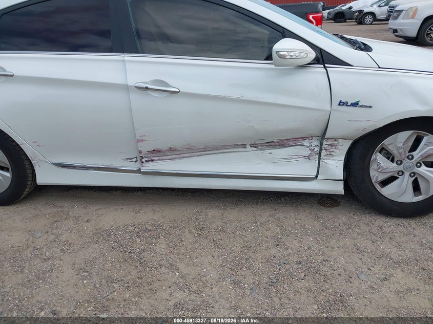 2014 HYUNDAI SONATA HYBRID auction photo 6