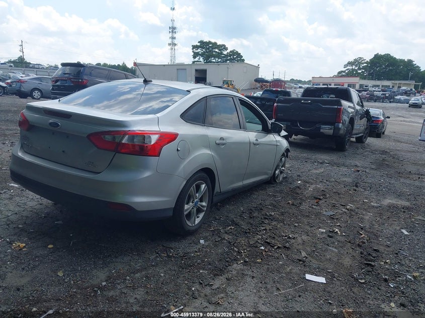 2014 FORD FOCUS auction photo 4