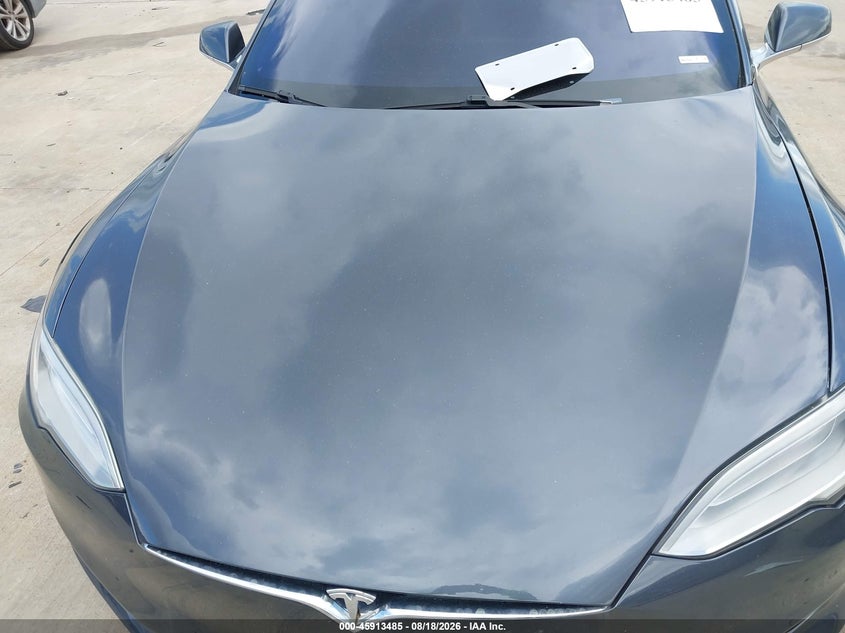 TESLA MODEL S - zdjęcie 10