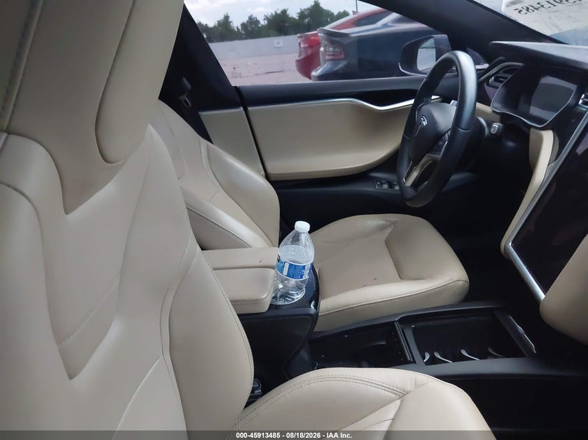 TESLA MODEL S - zdjęcie 5