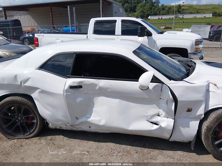 Фото 6 - DODGE CHALLENGER