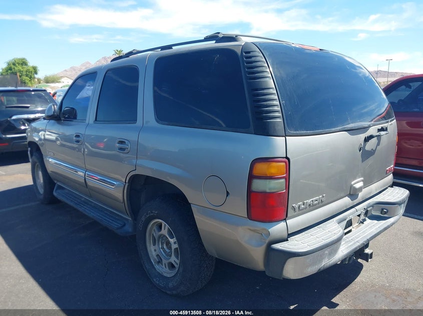 2002 GMC YUKON auction photo 3