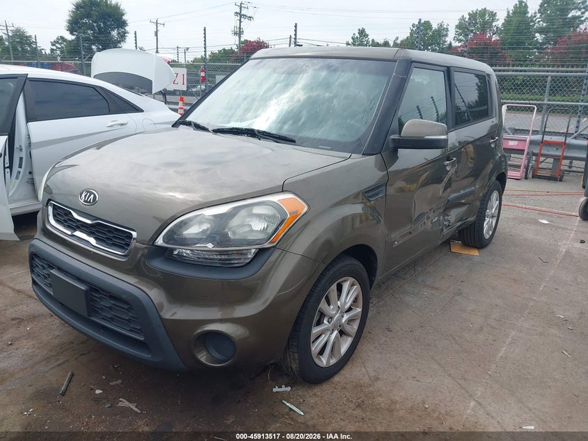 2012 Kia Soul +, Левый бок, IAAI, VIN KNDJT2A61C7442100 — фото 2