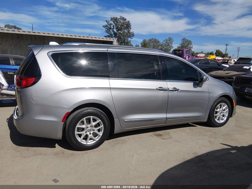 Фото 13 - CHRYSLER PACIFICA