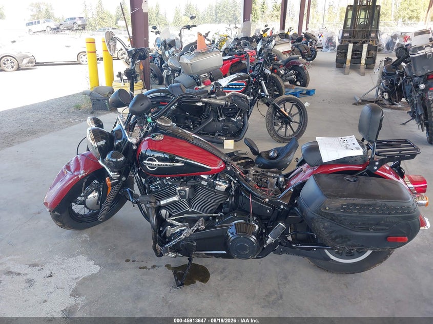 HARLEY-DAVIDSON FLHCS 2020