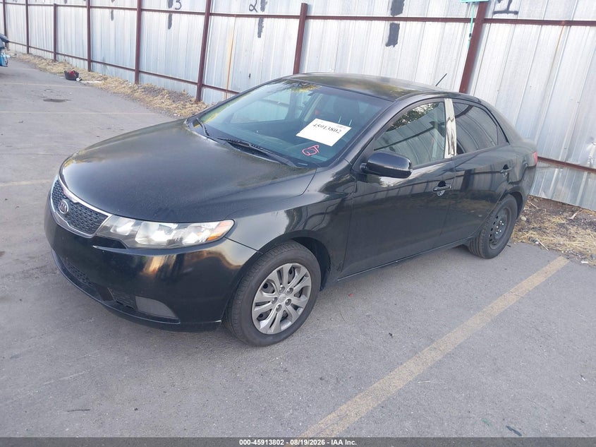 2011 Kia Forte, Right Side, IAAI, VIN KNAFU4A29B5459844 — photo 2