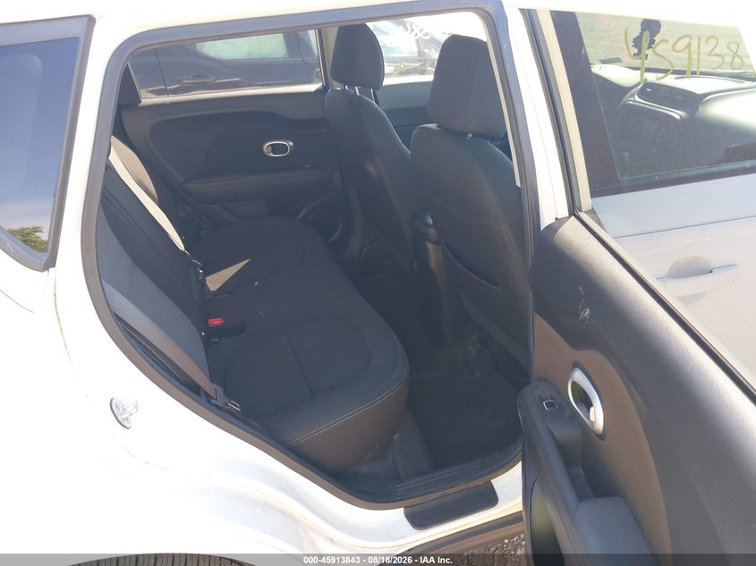 2018 KIA SOUL auction photo 8