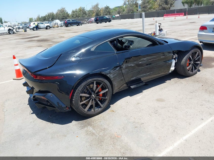 2019 ASTON MARTIN VANTAGE auction photo 4