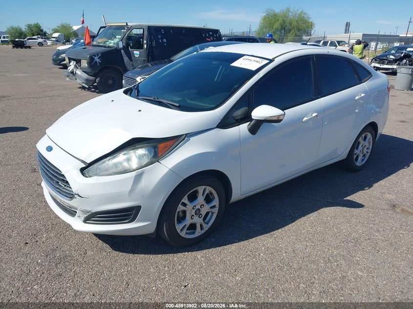 Фото 2 - FORD FIESTA