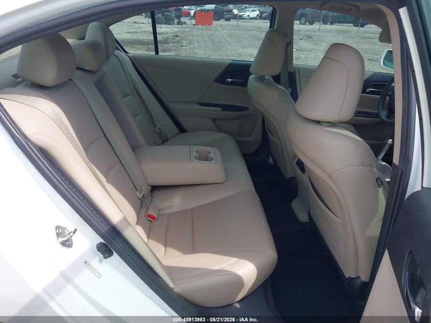 2014 HONDA ACCORD HYBRID auction photo 8
