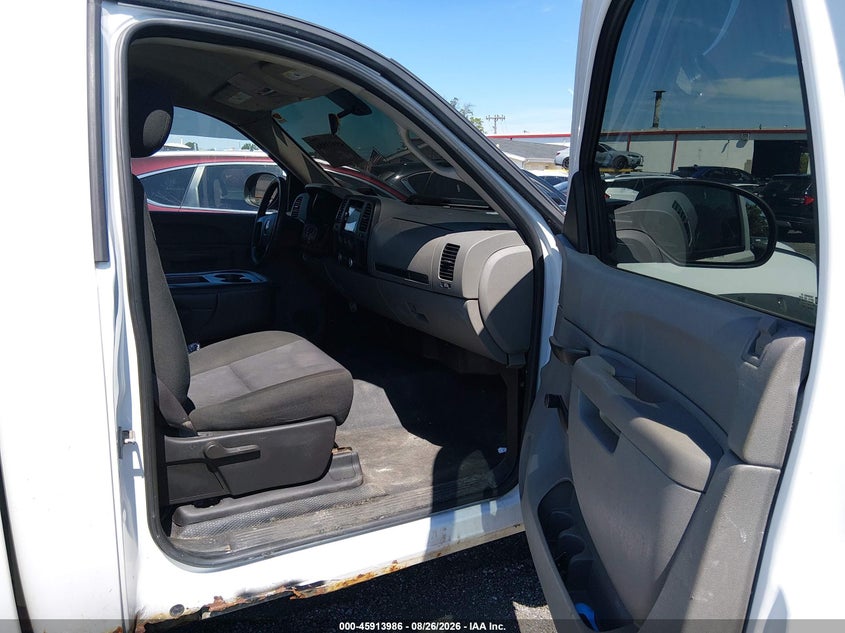 2011 CHEVROLET SILVERADO 1500 auction photo 5